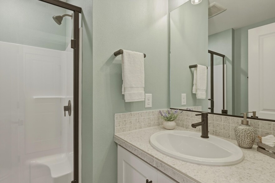 Building Photo - 8104 SE Blanton St