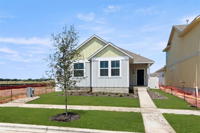 Building Photo - 220 Backwater Rd