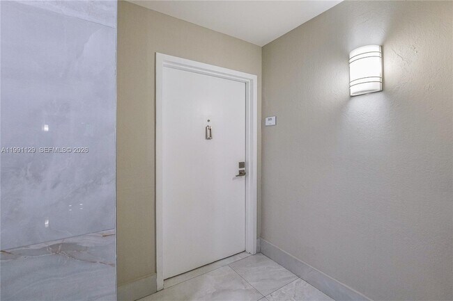 Building Photo - 2401 S Ocean Dr