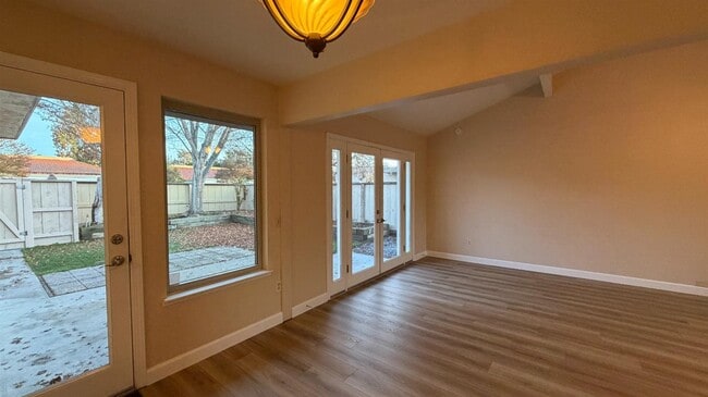 Building Photo - 1780 W Santa Ana Ave