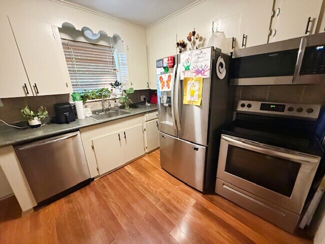 Building Photo - Home for Rent in Little Rock!