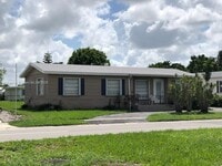 Building Photo - 6520 Sandalfoot Blvd