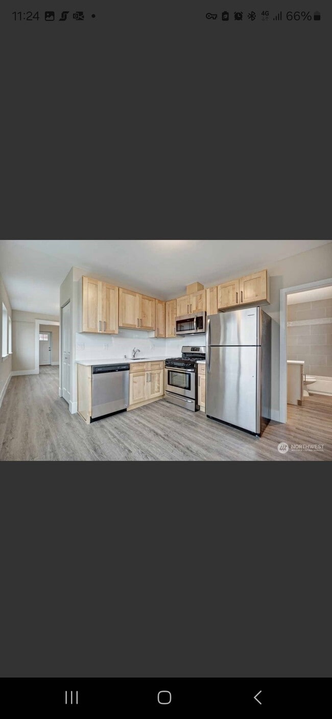 Building Photo - Yakima