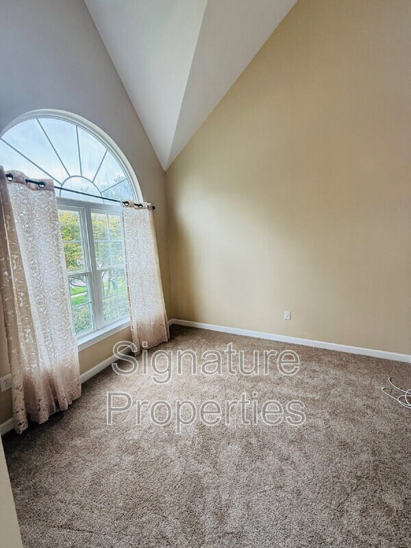 Building Photo - 712 Tallahassee Dr