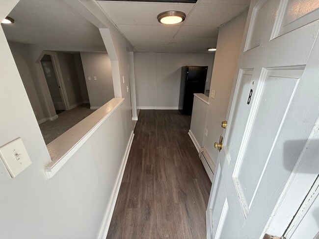 Building Photo - 37 Thompson Street