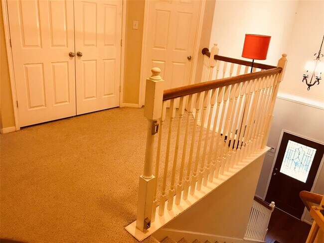 Building Photo - 2418 Slate Ridge Ln