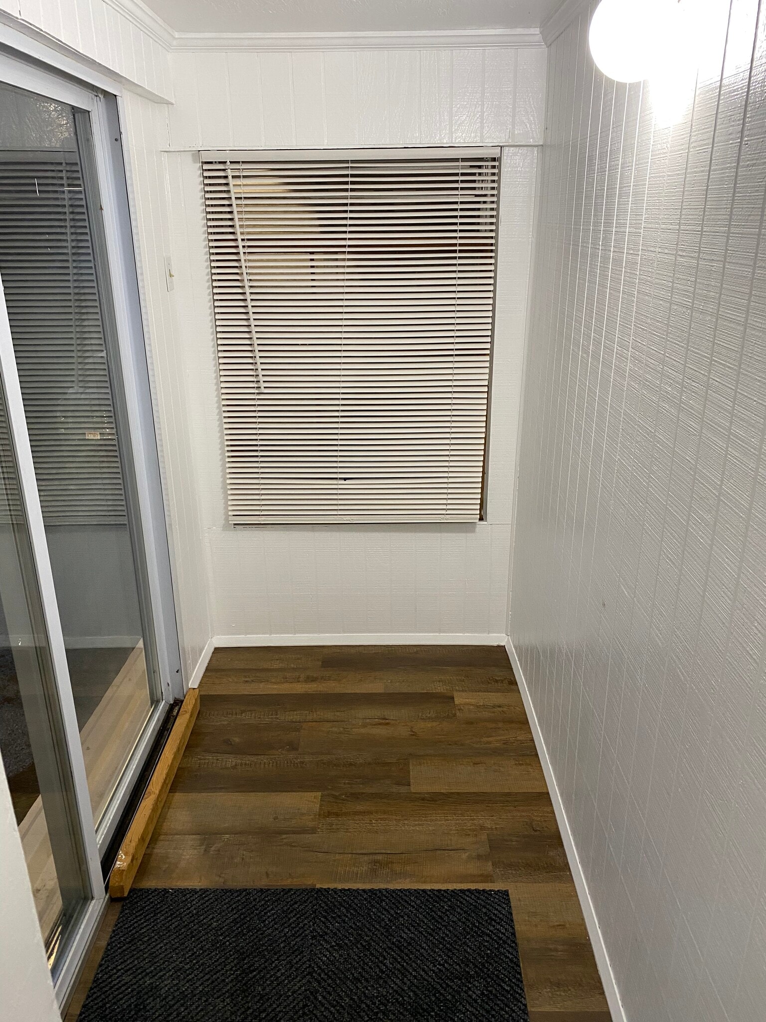 Entrance - 2464 3rd St