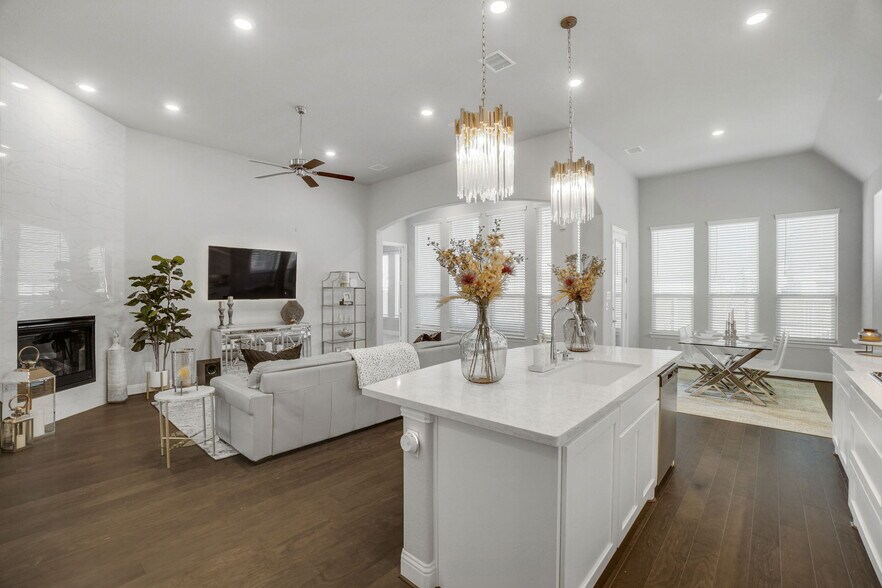 Building Photo - 309 Dove Falls Dr