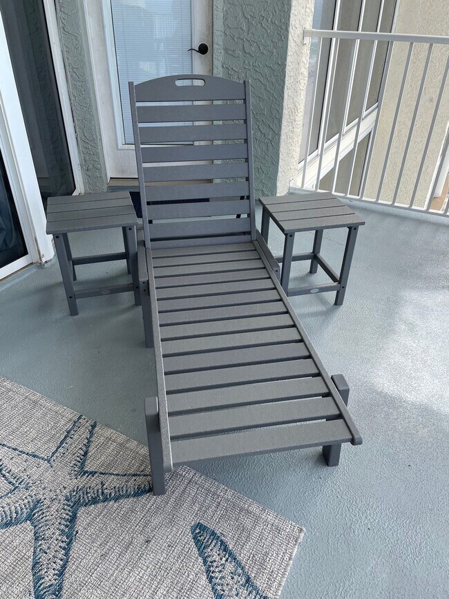 Building Photo - 10515 Front Beach Rd