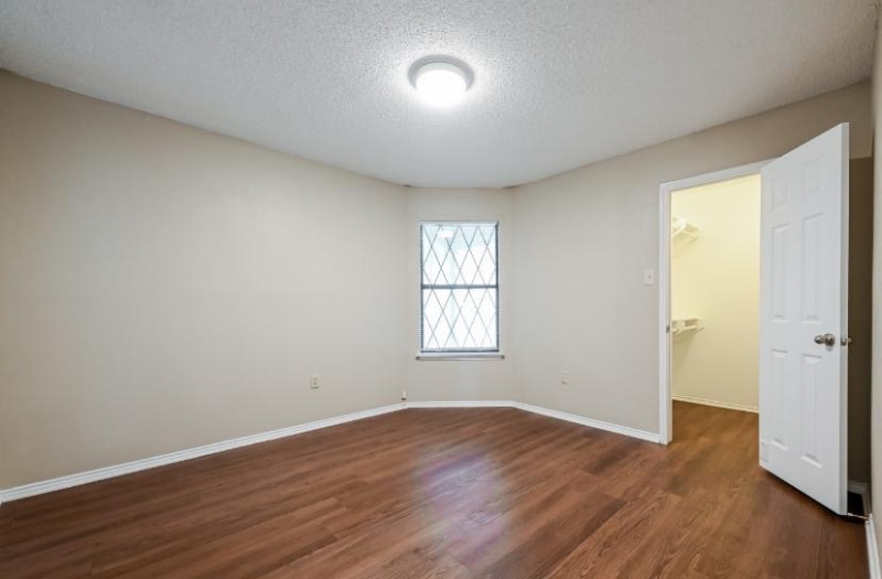 Building Photo - 509 Eldorado Dr