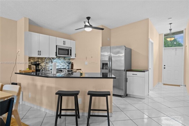 Building Photo - 15712 Woodgate Ct