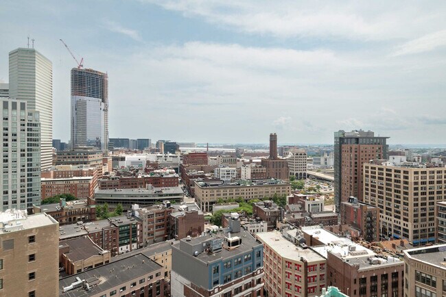 Building Photo - 677-679 Washington Street-SI ID1322145P