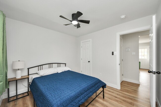 Building Photo - 5115 Clay St