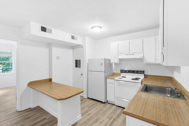 Interior Photo - The Bellows