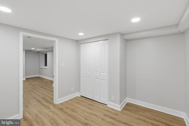 Building Photo - 2388 Champlain St NW