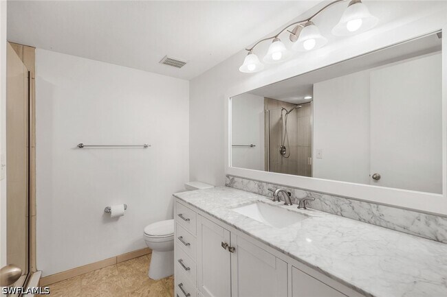 Building Photo - 28161 Pine Haven Way