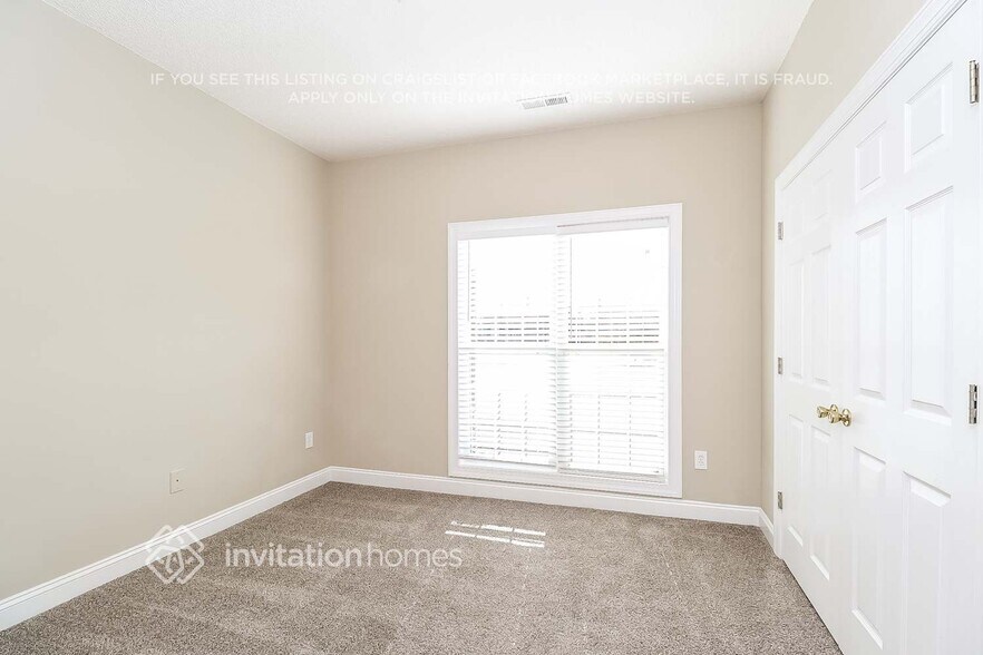 Building Photo - 1201 Chandlers Field Dr