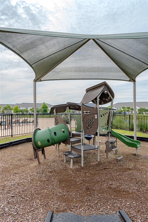 Building Photo - 9457 Randal Park Blvd