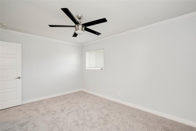 Building Photo - 5402 Chevy Cir