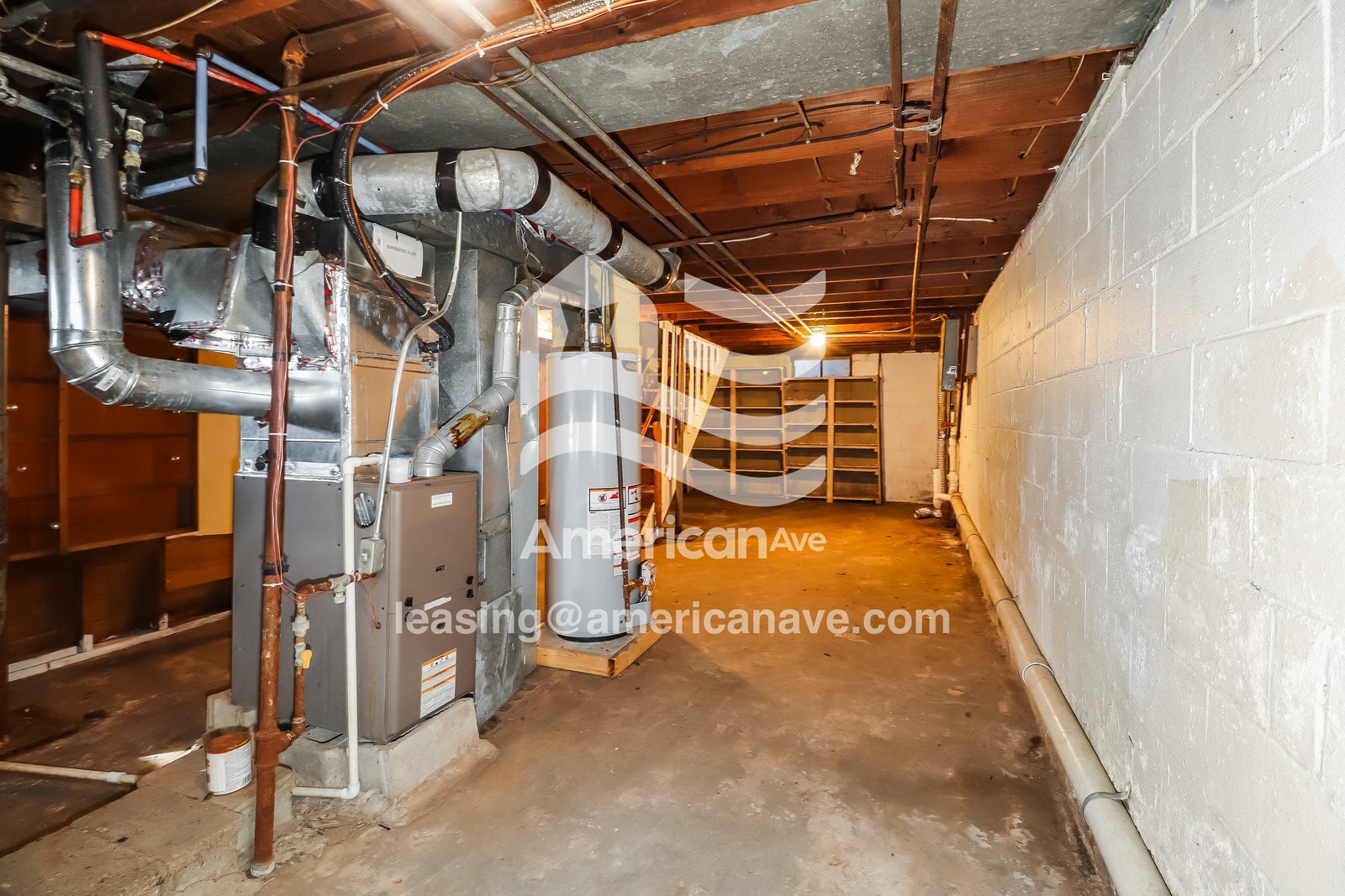 Building Photo - 1850 Huey St