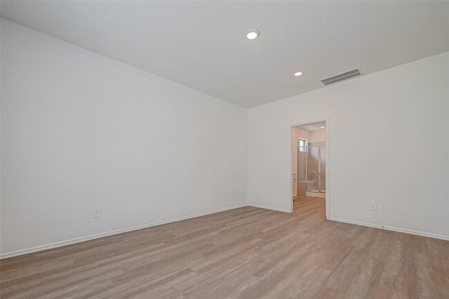 Building Photo - 22084 Juniper Crossing Dr
