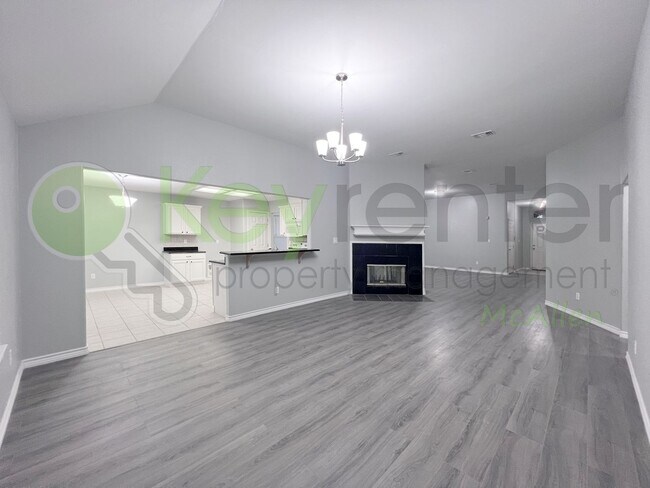 Building Photo - Gorgeous 4 bed/ 2 bath home in Sharyland Plantation (Mission, TX)