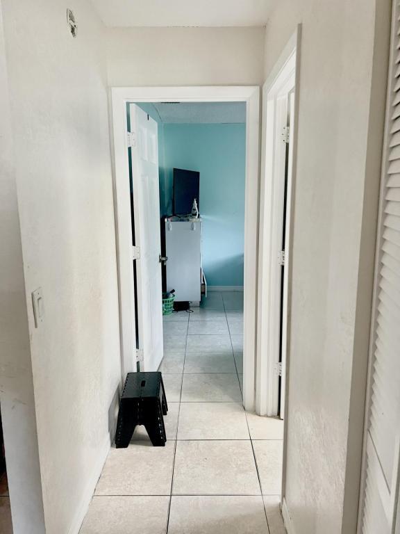 Building Photo - 2013 Redmond St