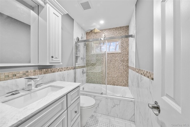 Building Photo - 257 Southlawn Ave