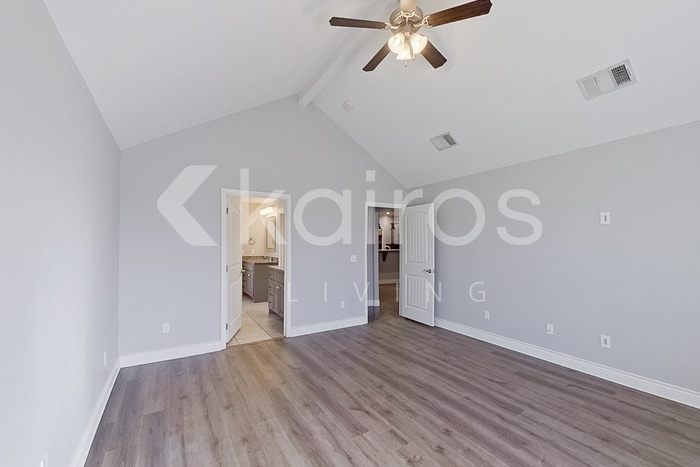 Building Photo - 7307 Albany Dr