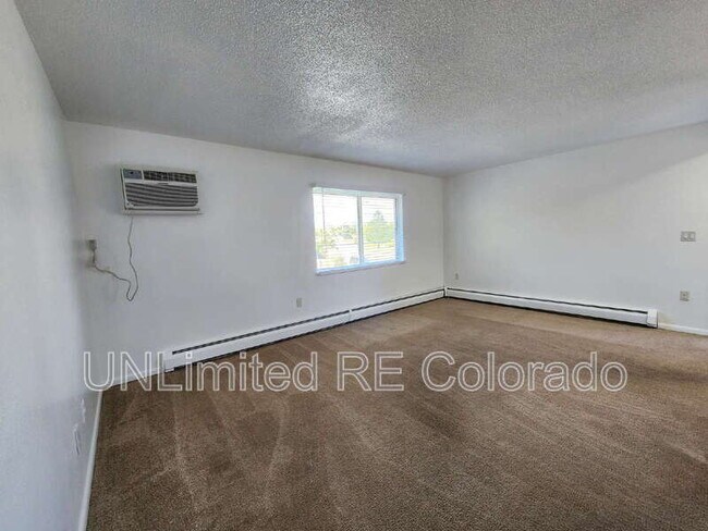 Building Photo - 1617 14th Ave