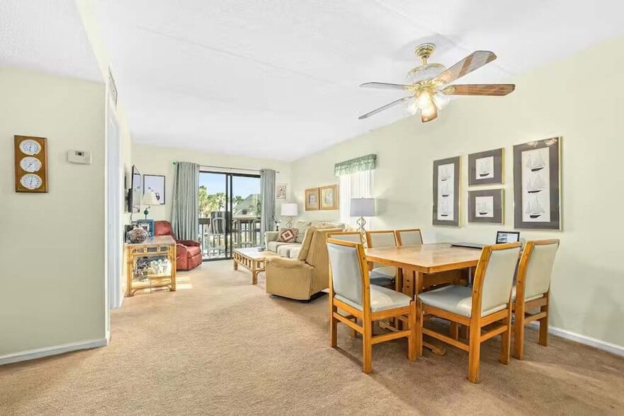 Building Photo - 880-A1A A1A Beach Blvd