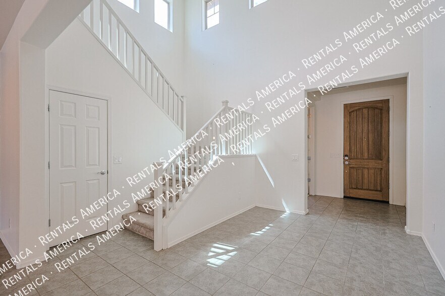 Building Photo - 25951 W Tonto Ln