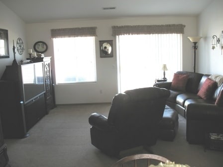 Building Photo - 4511 Saguaro Dr