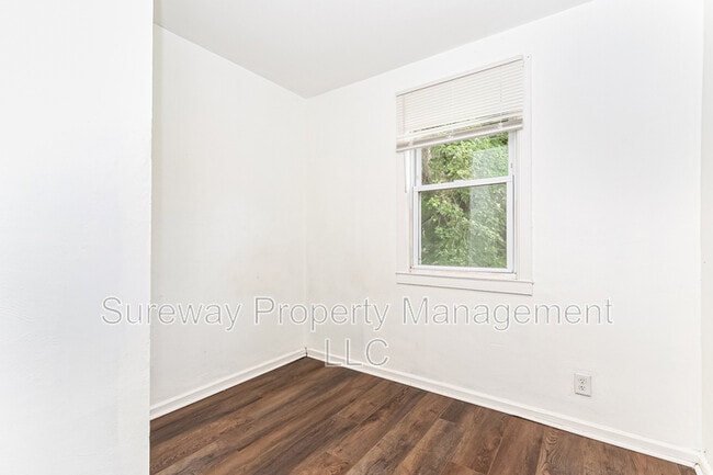 Building Photo - 739 Pennsylvania Ave