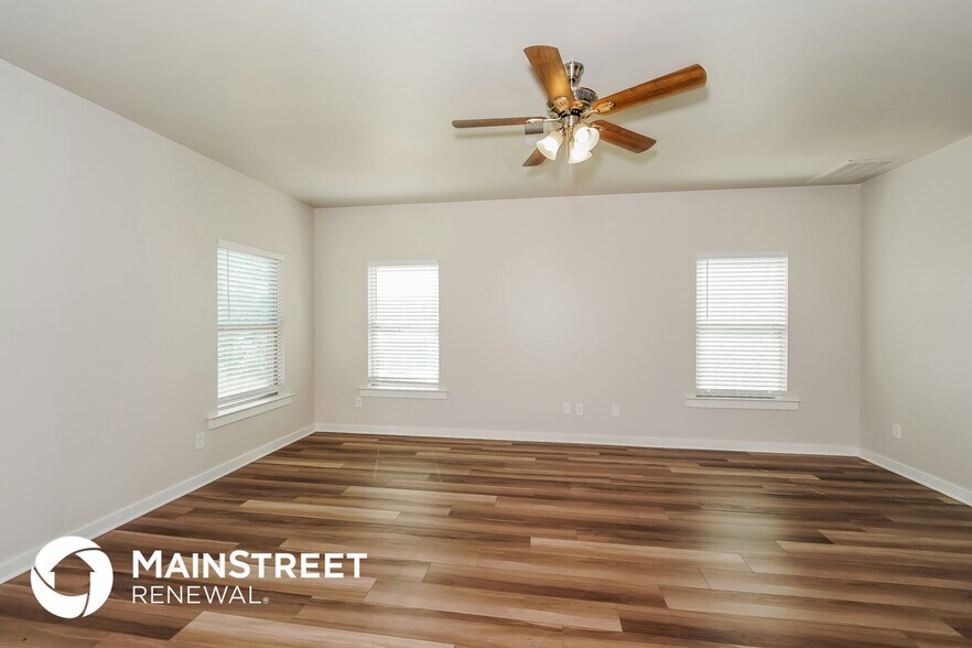 Building Photo - 1560 Brookhaven Dr
