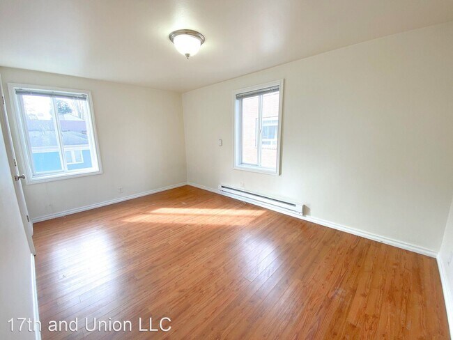 Building Photo - 1703 E Union St