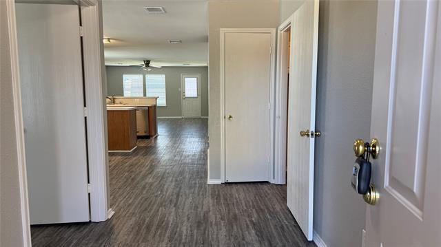 Building Photo - 907 Post Oak Trail