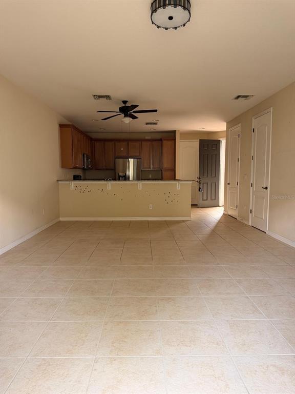 Building Photo - 1911 Silverweed Way