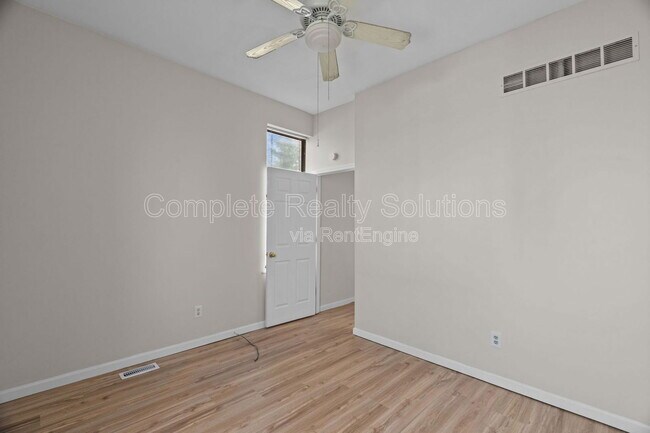 Building Photo - 2221-2223 Rutger Street