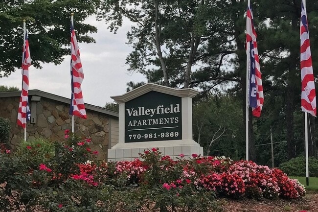 Building Photo - Valleyfield Apartments