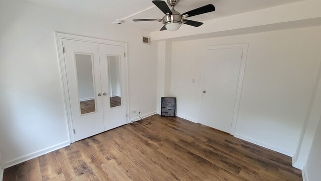 Building Photo - 2 Bed, 1 Bath Condo in Downtown Greenville...