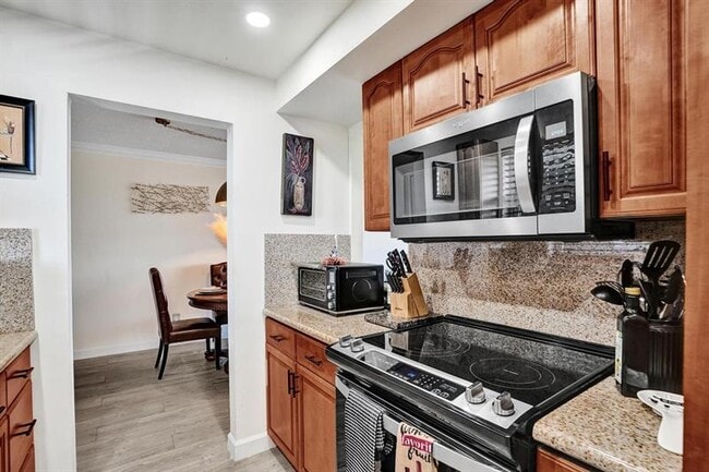 Building Photo - 801 S Federal Hwy