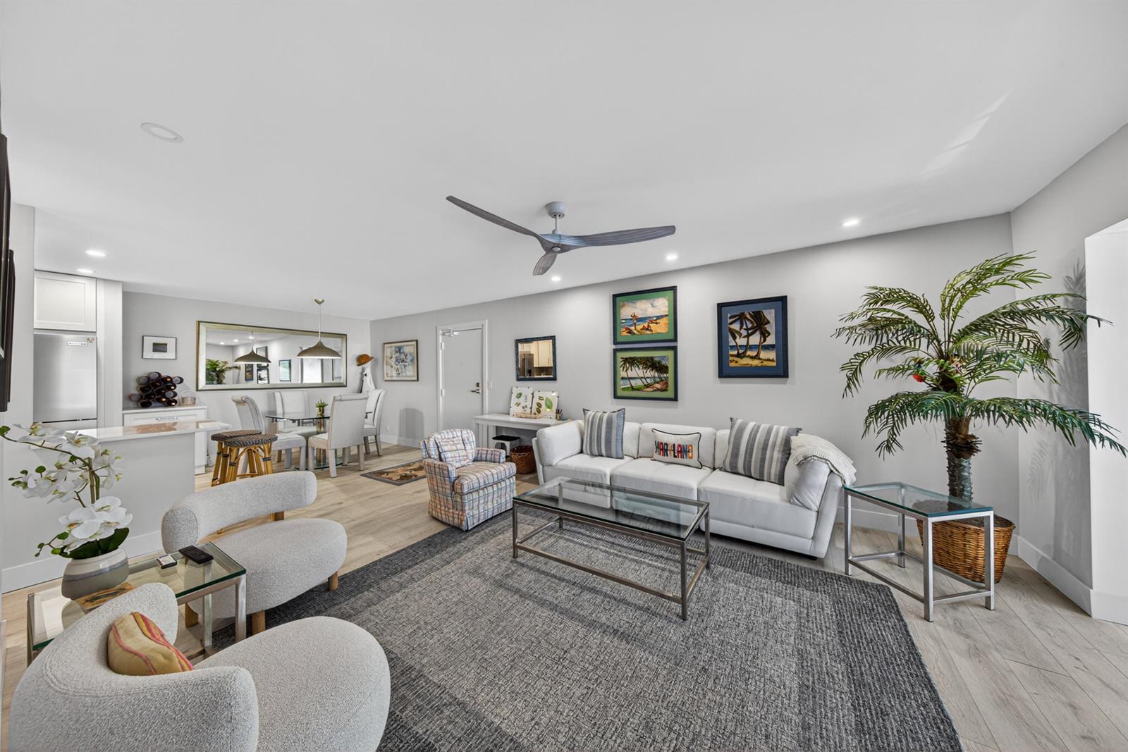 Building Photo - 6429 Bay Club Dr