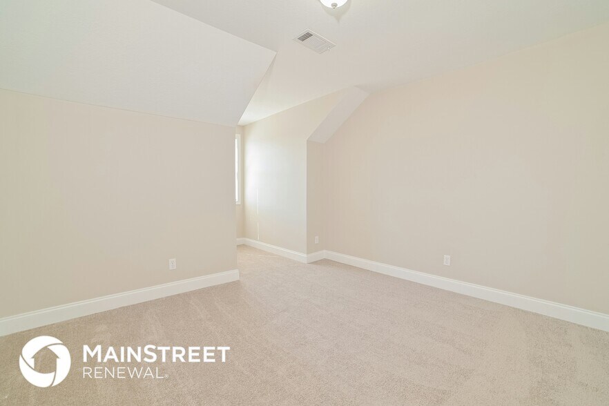 Building Photo - 7011 Echo Hill Way