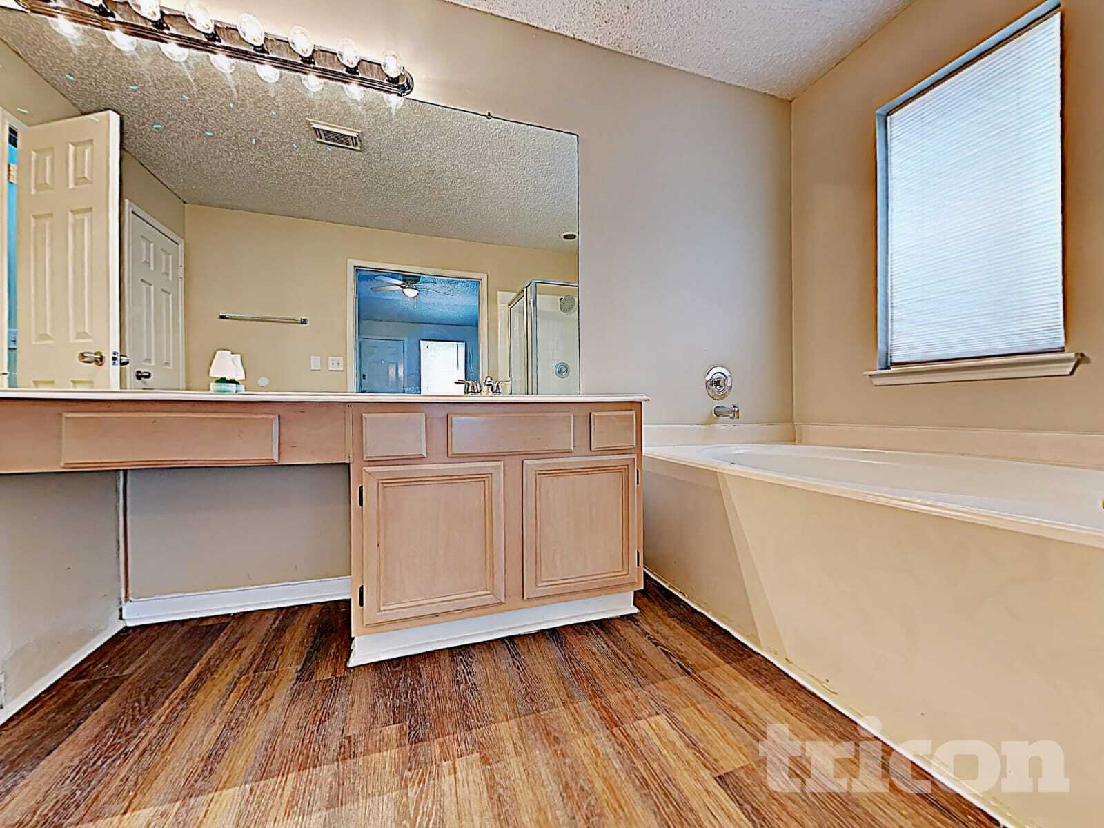 Building Photo - 13830 Keyworth Dr