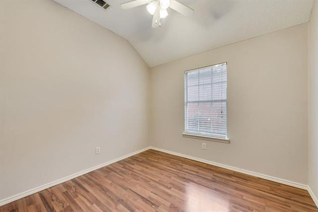 Building Photo - 10104 Burgundy Dr