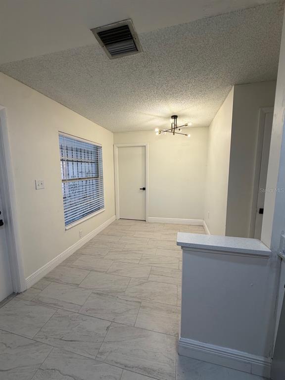 Building Photo - 2711 Willow Run