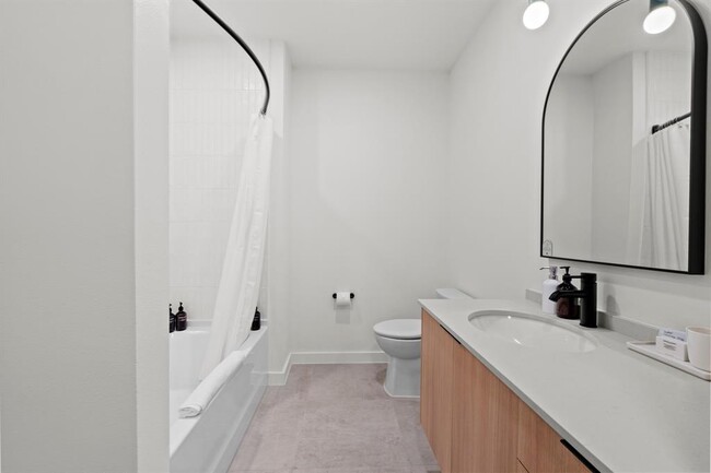 Building Photo - 2323 S Lamar Blvd