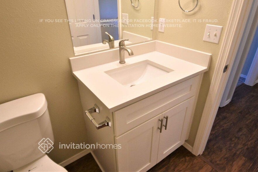 Building Photo - 8416 160th St Ct E