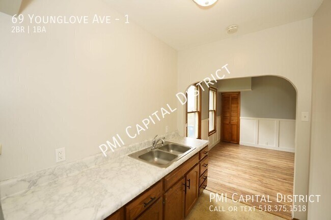 Building Photo - 69 Younglove Ave